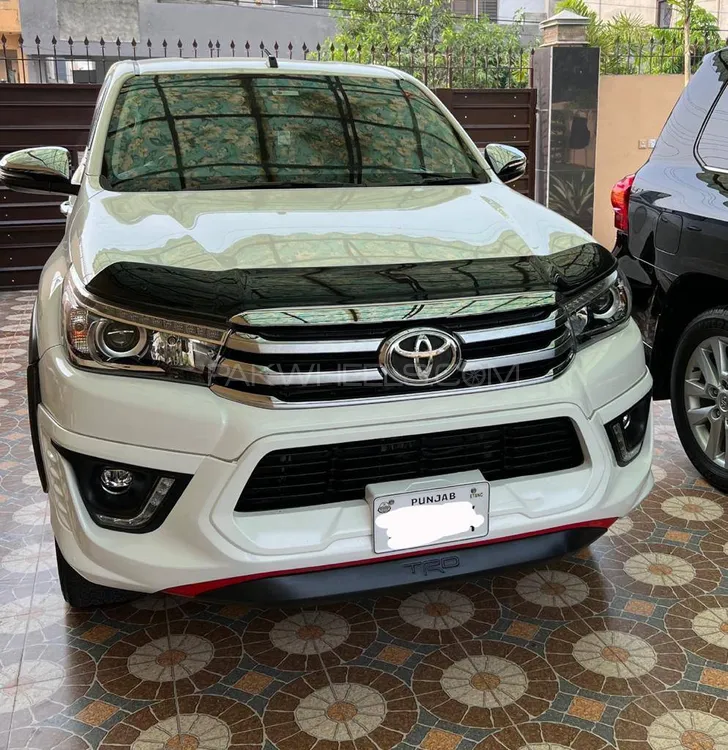 Toyota Hilux 2020 for Sale in Lahore Image-1