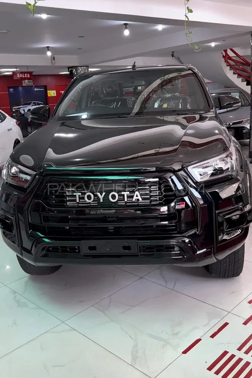 Toyota Hilux 2023 for Sale in Lahore Image-1