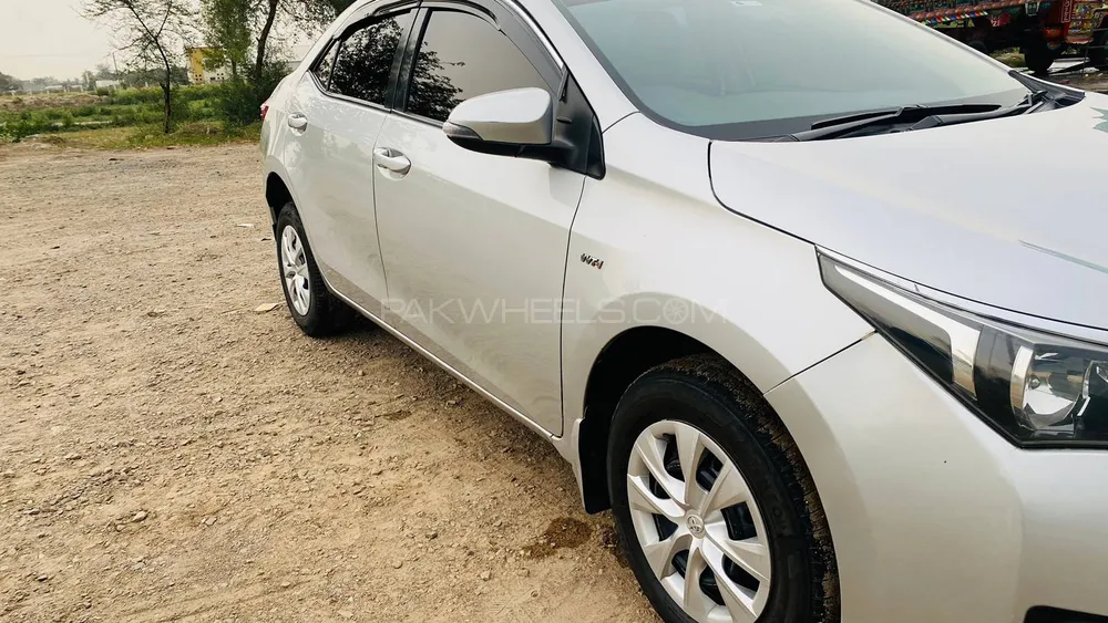 Toyota Corolla 2016 for Sale in Sargodha Image-1