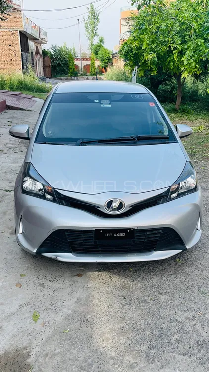 Toyota Vitz 2016 for Sale in Sargodha Image-1
