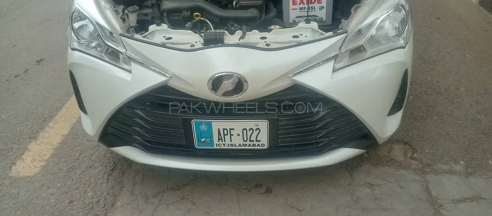 Toyota Vitz 2018 for Sale in Islamabad Image-1