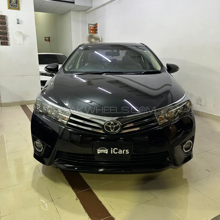 Toyota Corolla 2016 for Sale in Karachi Image-1