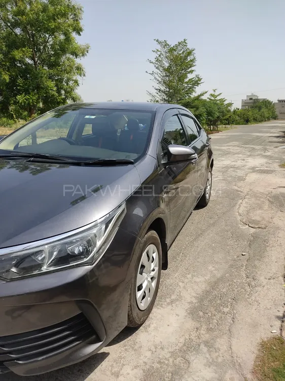 Toyota Corolla 2019 for Sale in Faisalabad Image-1
