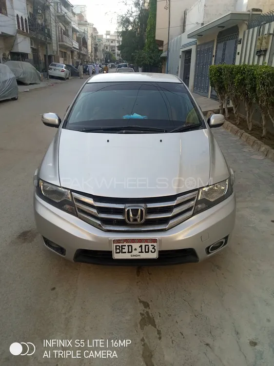 Honda City 2015 for Sale in Karachi Image-1