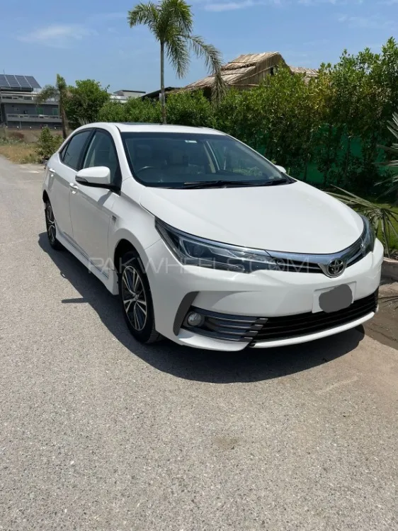 Toyota Corolla 2019 for Sale in Peshawar Image-1