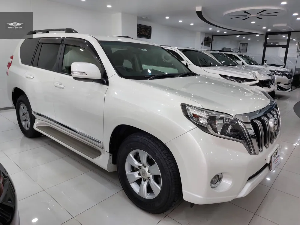 Toyota Prado 2013 for Sale in Islamabad Image-1