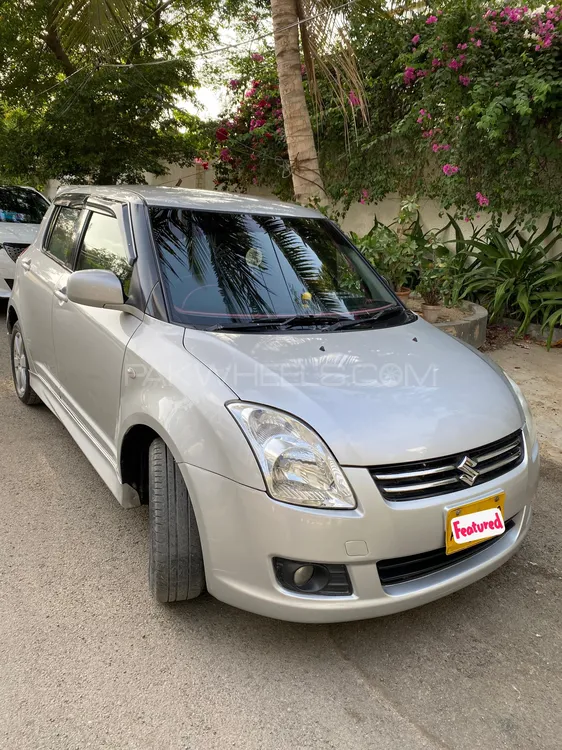 Suzuki Swift 2010 for Sale in Karachi Image-1