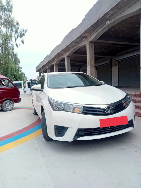 Toyota Corolla 2017 for Sale in Dera ismail khan Image-1