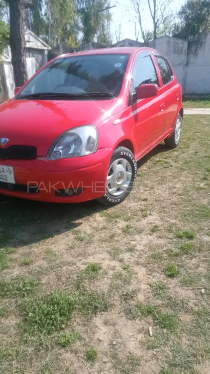 Toyota Vitz 2004 for Sale in Peshawar Image-1