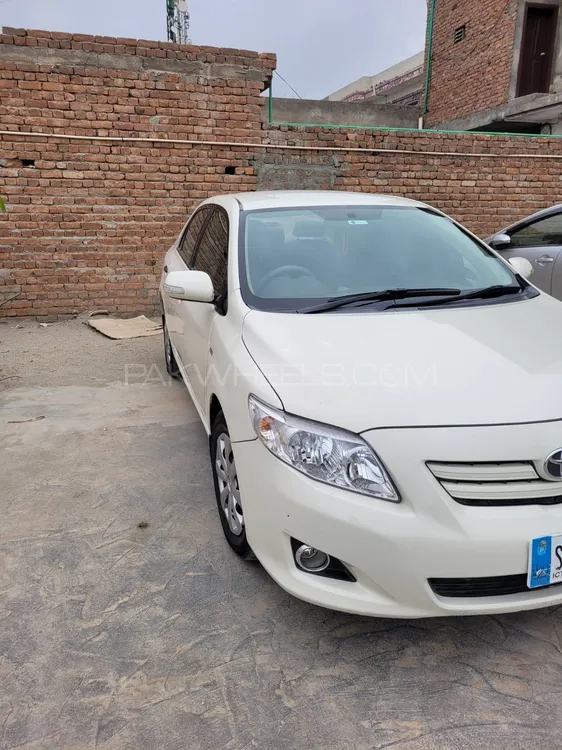 Toyota Corolla 2011 for Sale in Peshawar Image-1