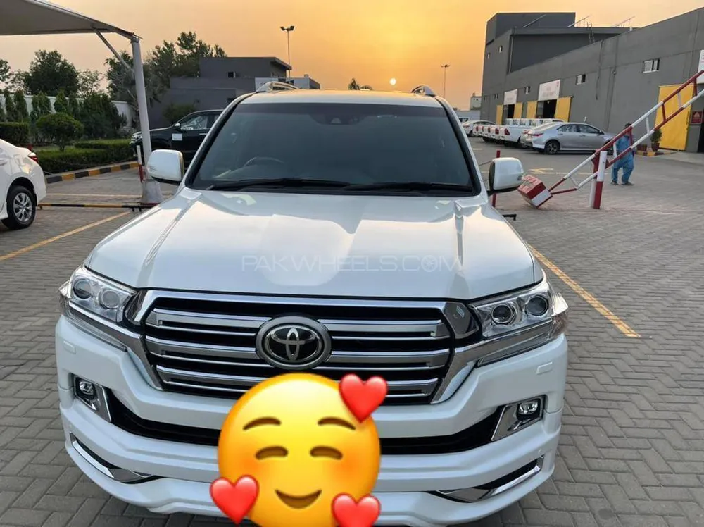 Toyota Land Cruiser 2016 for Sale in Islamabad Image-1