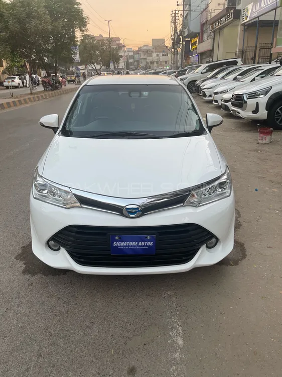 Toyota Corolla Axio 2017 for Sale in Karachi Image-1