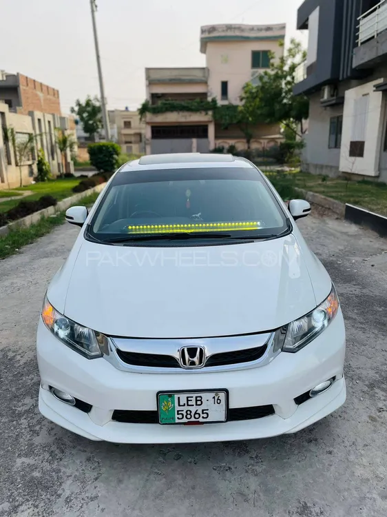 Honda Civic 2016 for Sale in Faisalabad Image-1