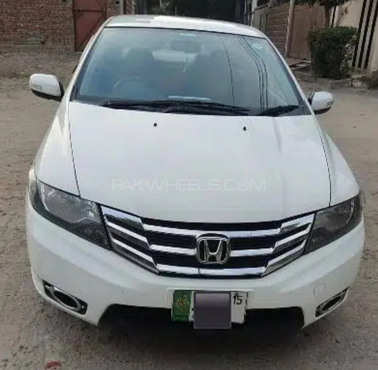 Honda City 2015 for Sale in Faisalabad Image-1
