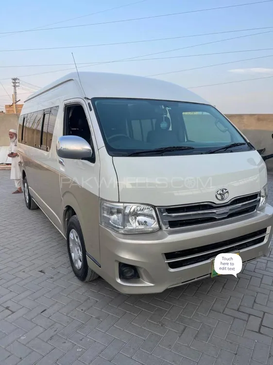 Toyota Hiace 2011 for Sale in Peshawar Image-1