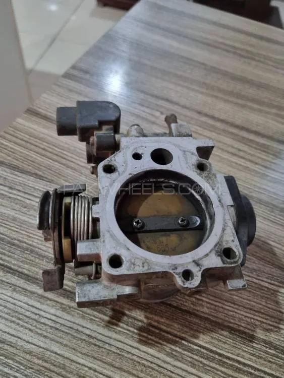 Hona City Throttle body Image-1