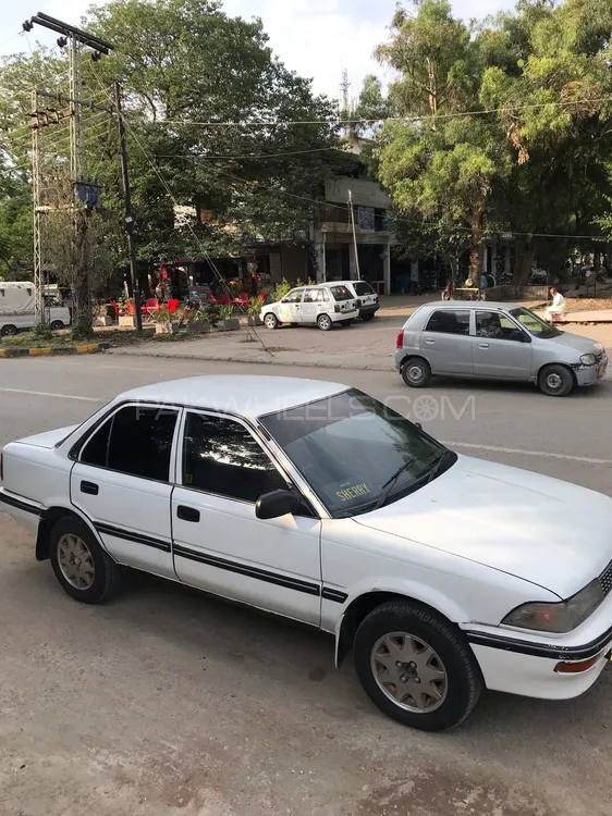 Toyota Corolla 1987 for Sale in Islamabad Image-1