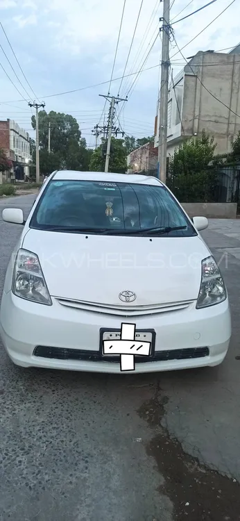 Toyota Prius 2011 for Sale in Gujranwala Image-1