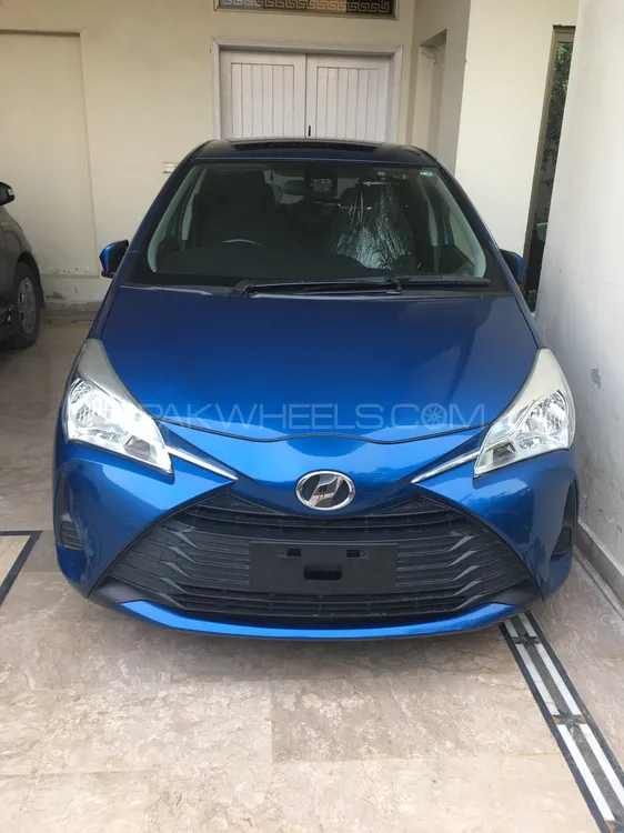 Toyota Vitz 2018 for Sale in Lahore Image-1