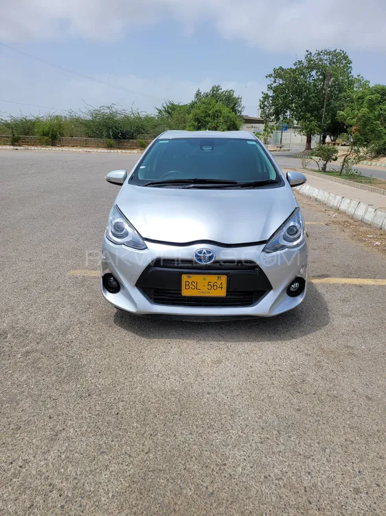 Toyota Aqua 2016 for Sale in Karachi Image-1