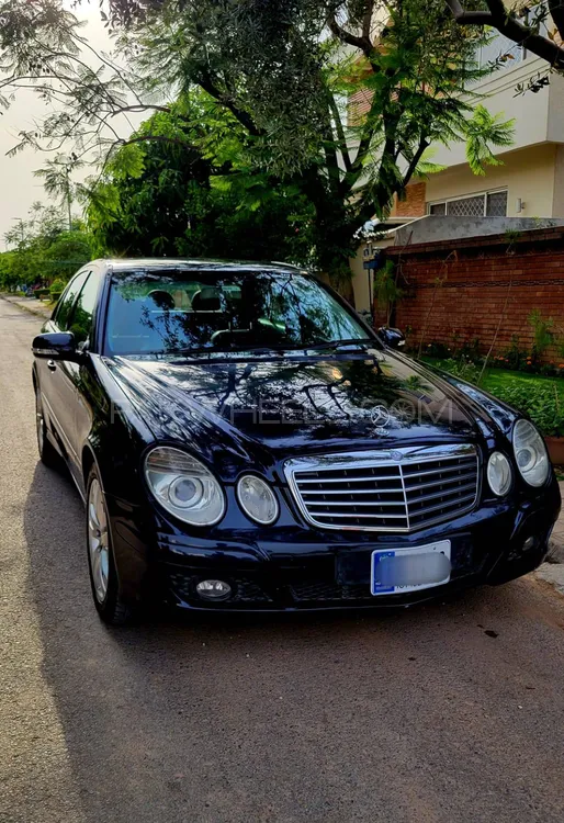 Mercedes Benz E Class 2007 for Sale in Islamabad Image-1