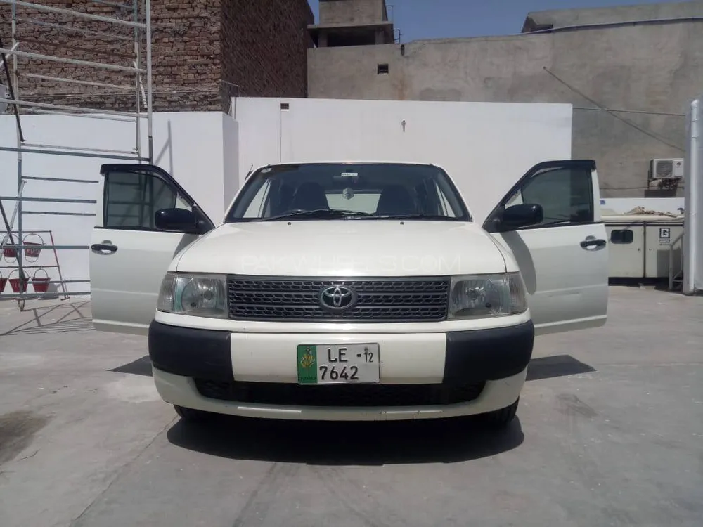 Toyota Probox 2006 for Sale in Multan Image-1