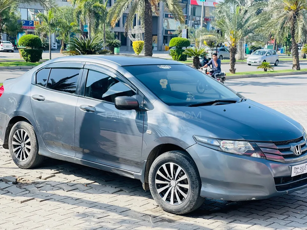 Honda City 2011 for Sale in Lahore Image-1