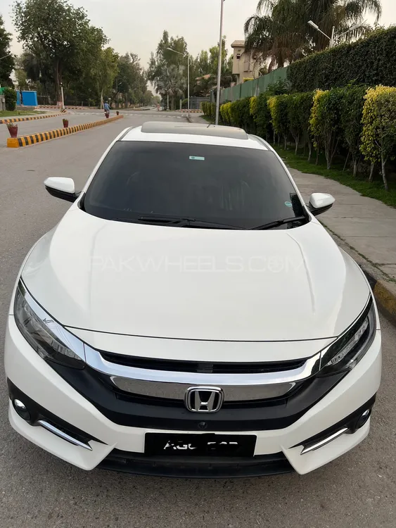 Honda Civic 2021 for Sale in Peshawar Image-1