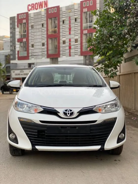 Toyota Yaris Sedan 2020 for Sale in Karachi Image-1
