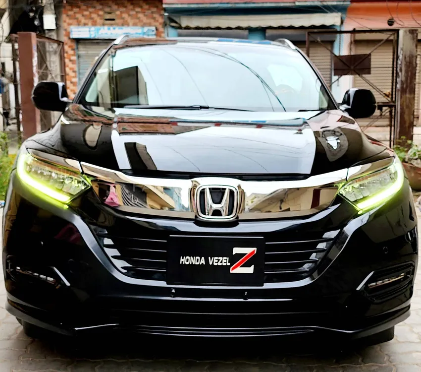 ہونڈا ویزِل 2017 for Sale in سیالکوٹ Image-1