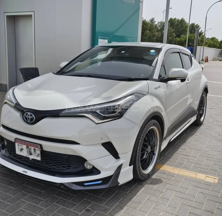 Toyota C-HR 2017 for Sale in Karachi Image-1