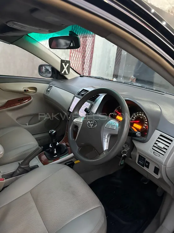 Toyota Corolla 2009 for Sale in Islamabad Image-1