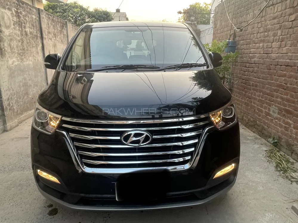Hyundai Grand Starex 2020 for Sale in Gujranwala Image-1