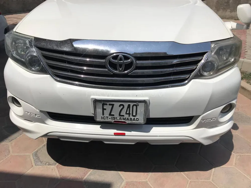 Toyota Fortuner 2015 for Sale in Gujranwala Image-1