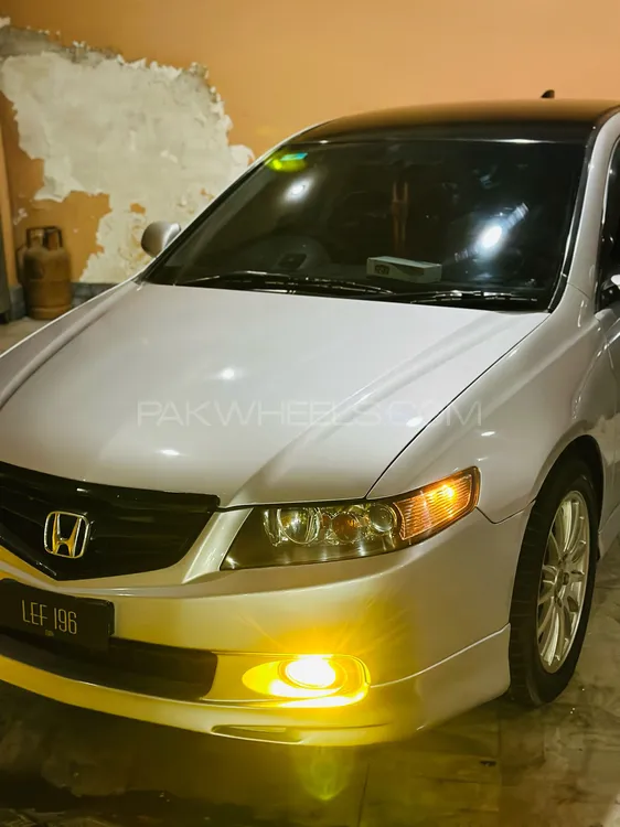 Honda Accord 2005 for Sale in Peshawar Image-1