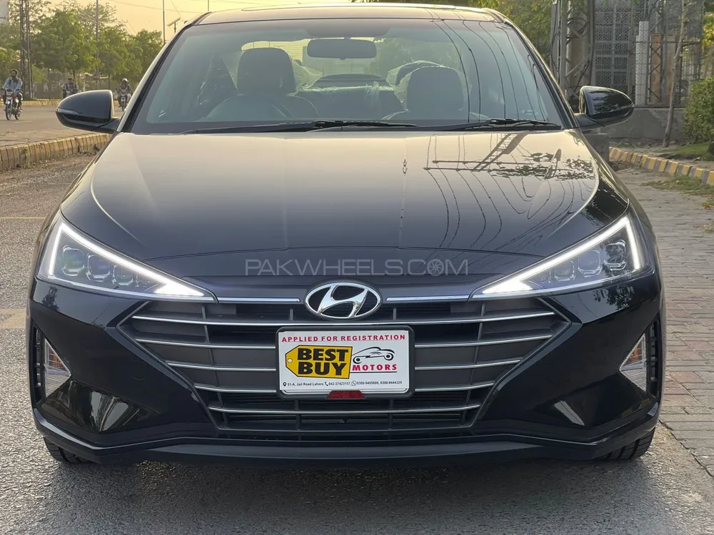 Hyundai Elantra 2023 for Sale in Lahore Image-1