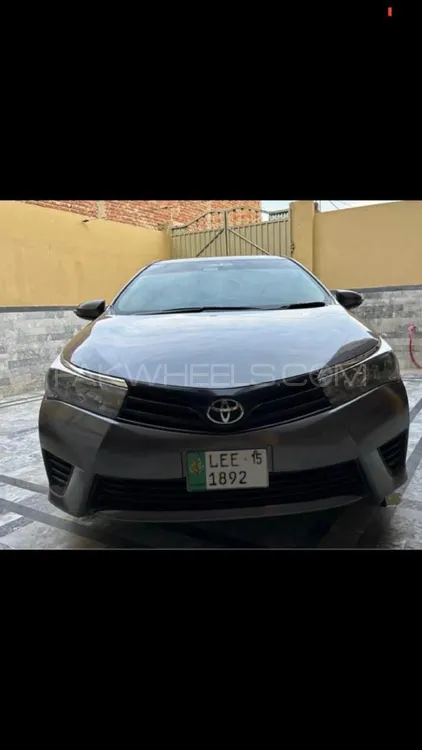 Toyota Corolla 2015 for Sale in Mardan Image-1