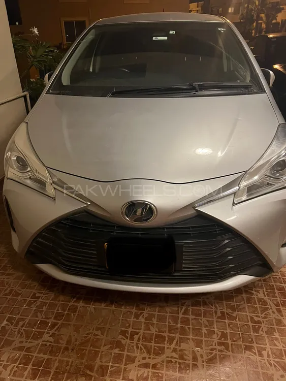 Toyota Vitz 2019 for Sale in Karachi Image-1