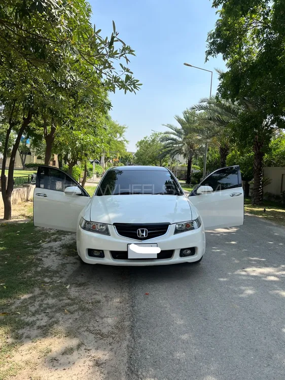 Honda Accord 2003 for Sale in Lahore Image-1