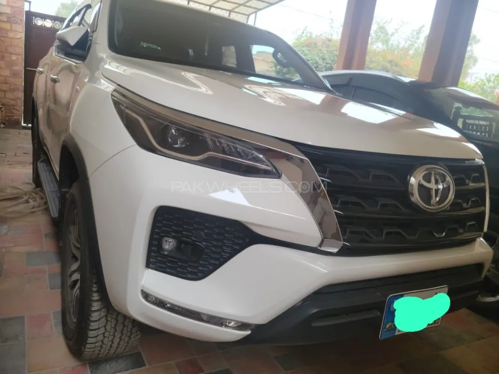 Toyota Fortuner 2022 for Sale in Lahore Image-1