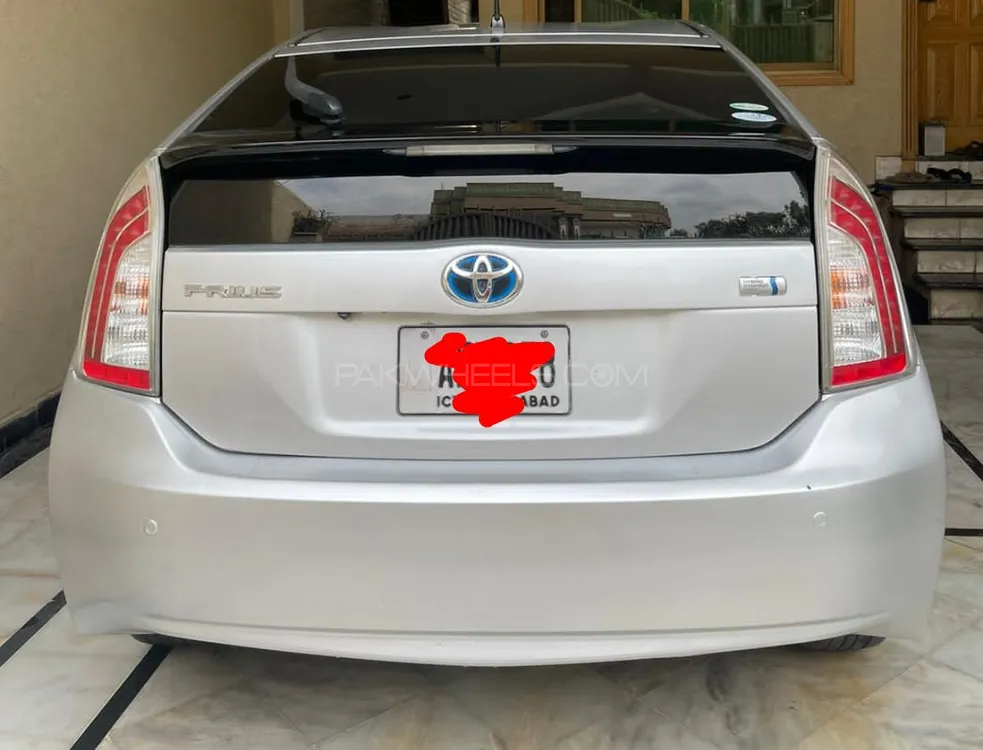 Toyota Prius 2014 for Sale in Peshawar Image-1