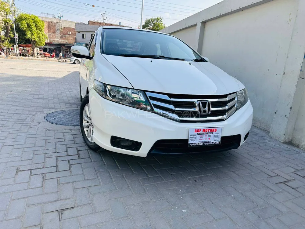 Honda City 2015 for Sale in Gujrat Image-1