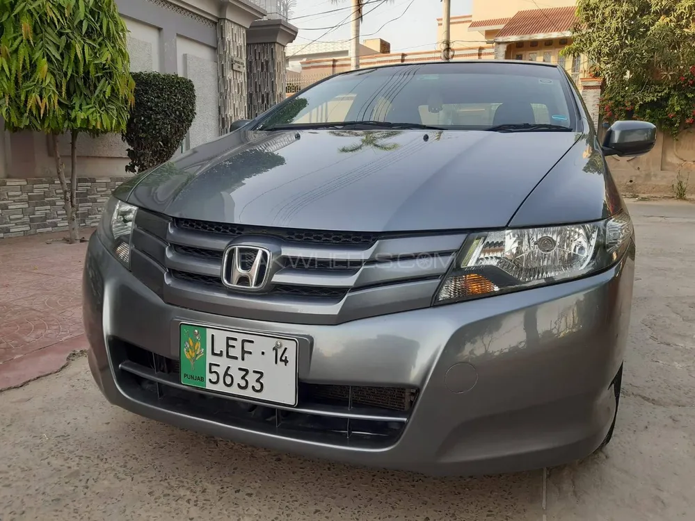Honda City 2014 for Sale in Faisalabad Image-1