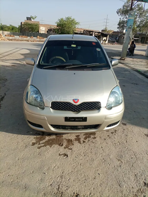 Toyota Vitz 2002 for Sale in Peshawar Image-1