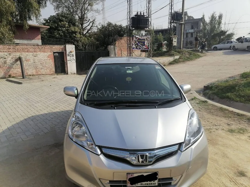 Honda Fit 2011 for Sale in Rawalpindi Image-1