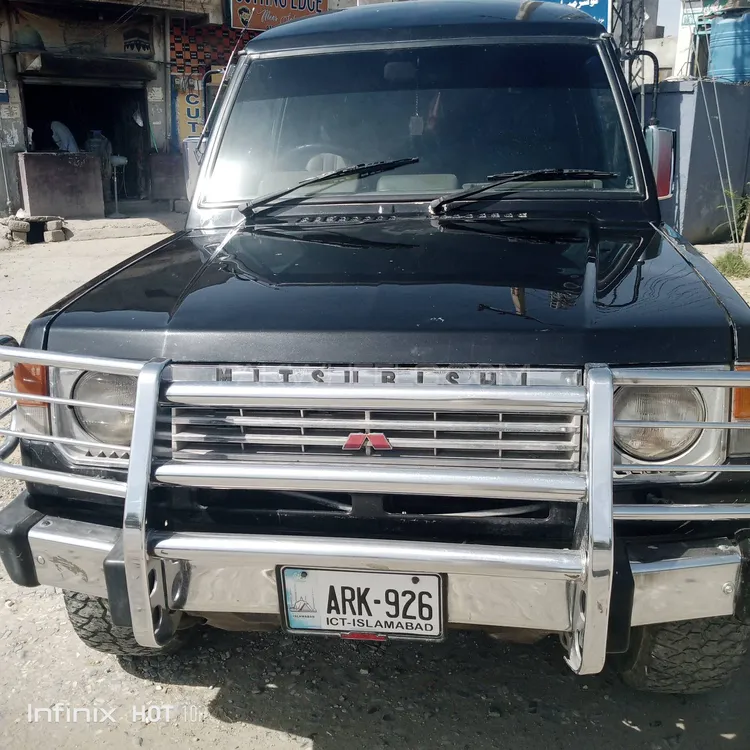 Mitsubishi Pajero 1990 for Sale in Wah cantt Image-1