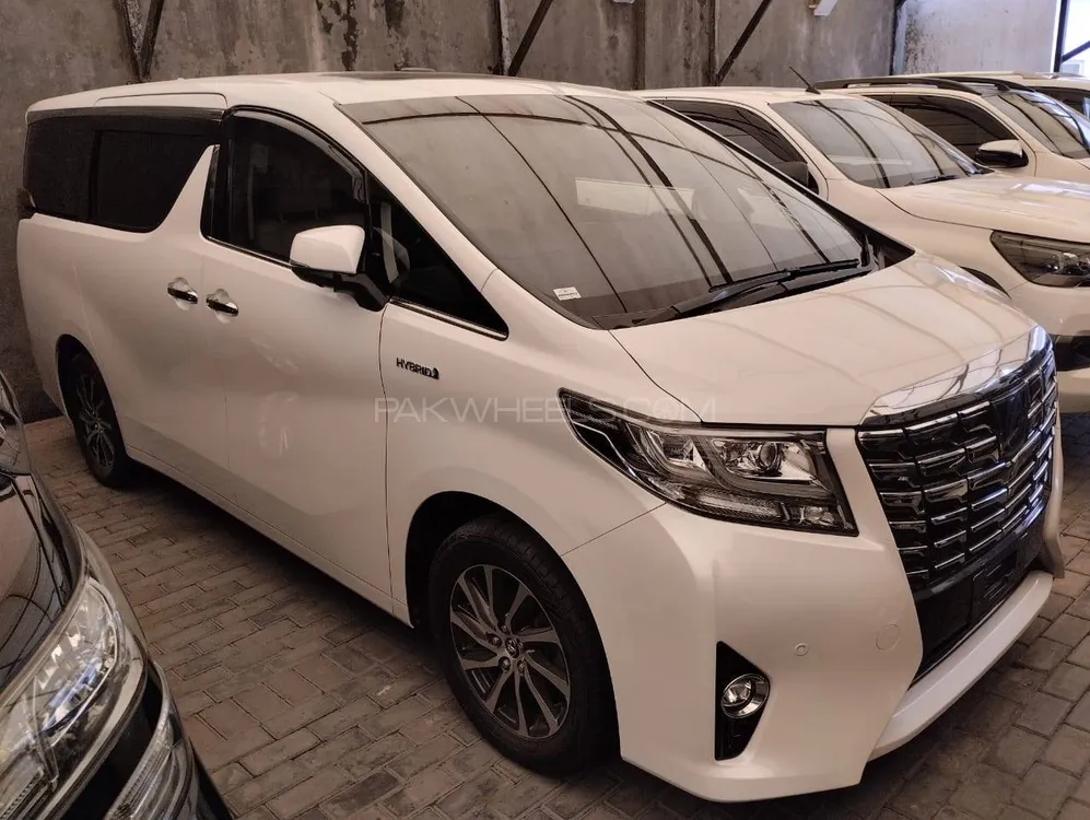 Toyota Alphard G 2016 for Sale in Lahore Image-1