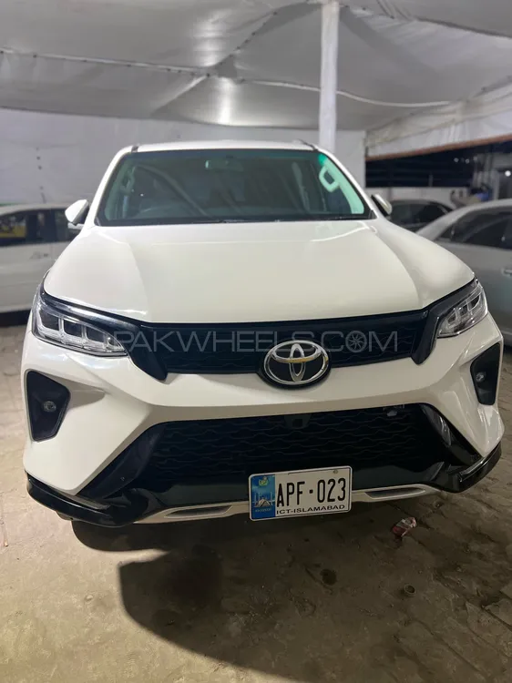 Toyota Fortuner 2020 for Sale in Lahore Image-1