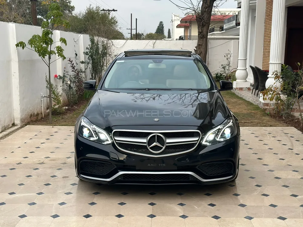 Mercedes Benz E Class 2013 for Sale in Peshawar Image-1
