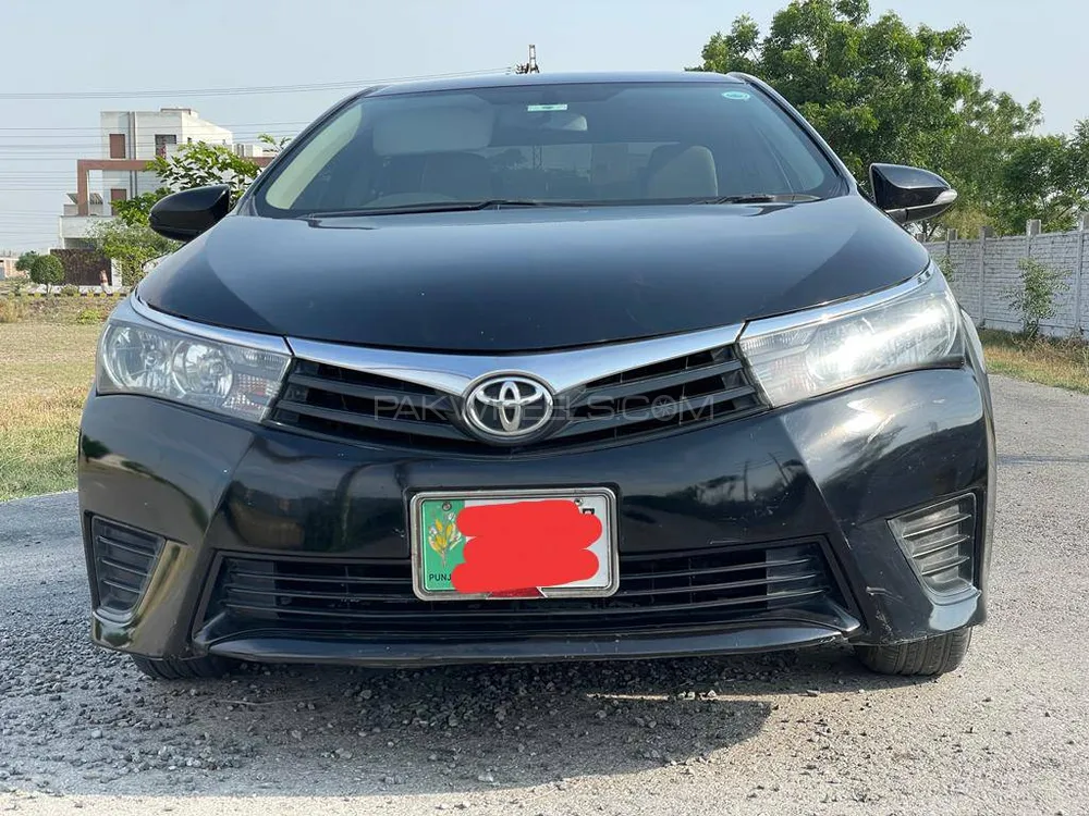 Toyota Corolla 2017 for Sale in Lahore Image-1